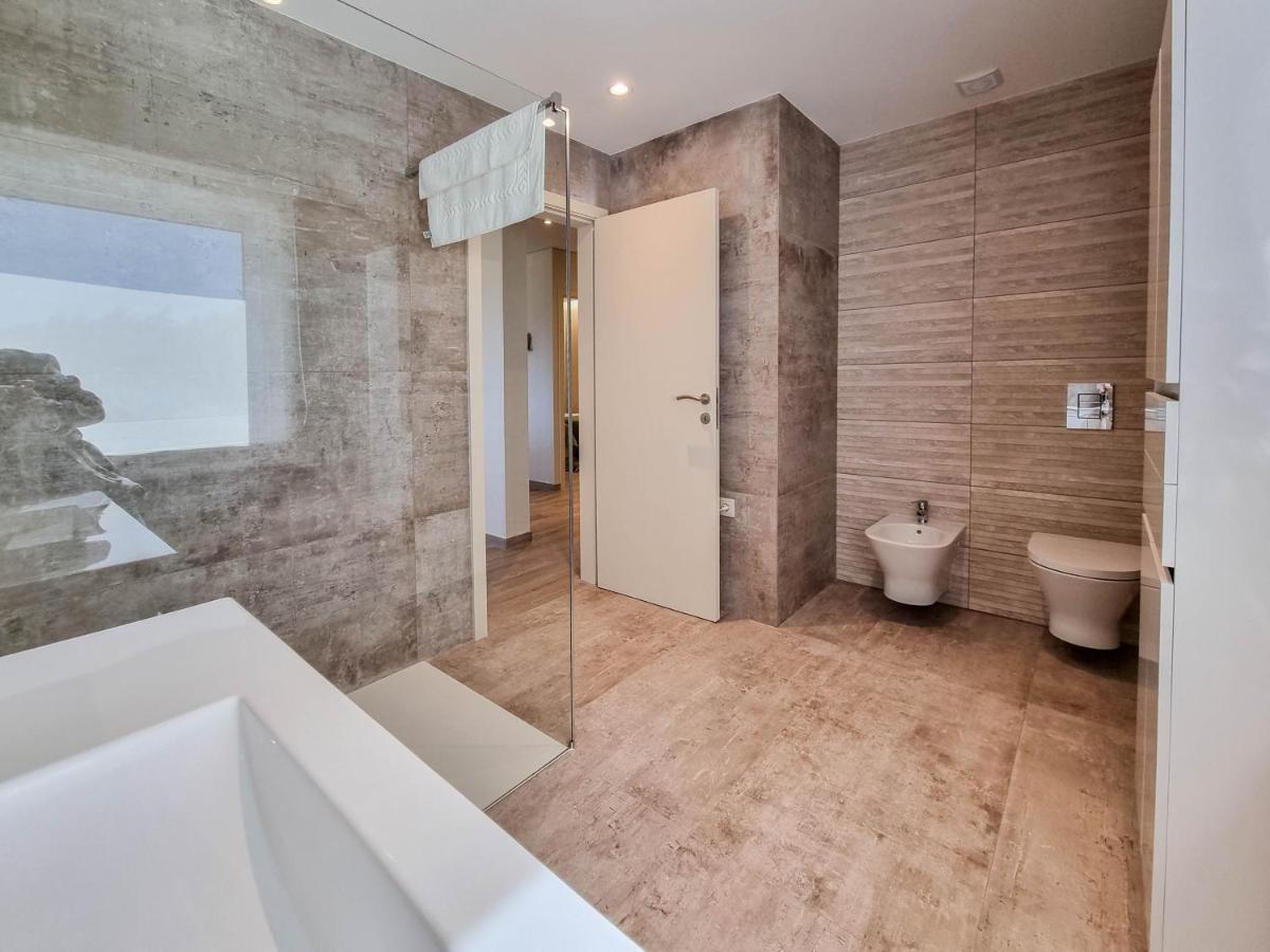 Апартаменты Pe No Mar - Sea View Виана-ду-Каштелу Экстерьер фото